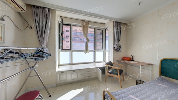 书香人家二手房实景图