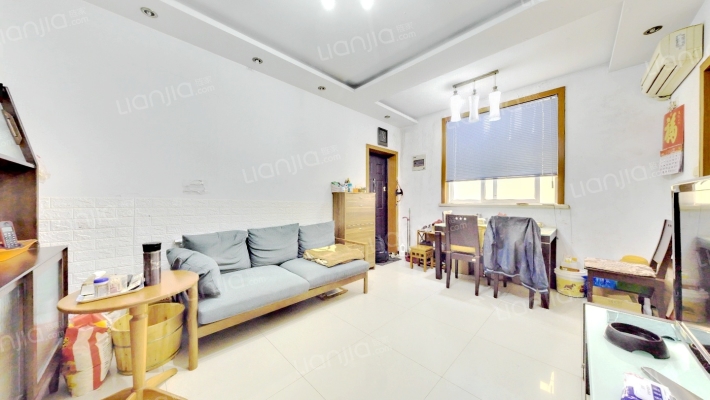 人民路64号二手房实景图