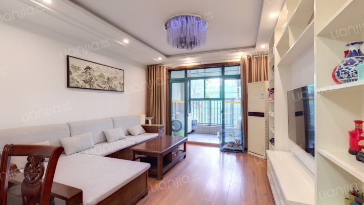 地和苑二手房实景图