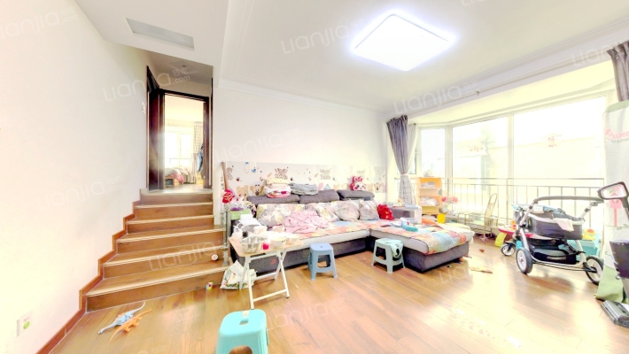 泉印兰亭二手房实景图