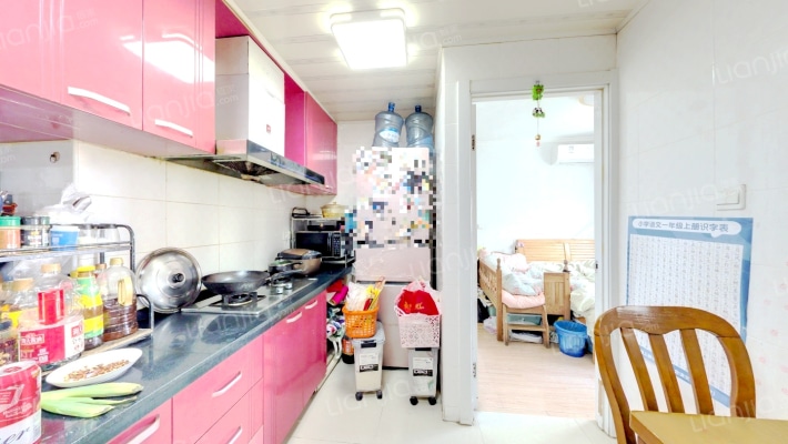 龚华新村二手房实景图