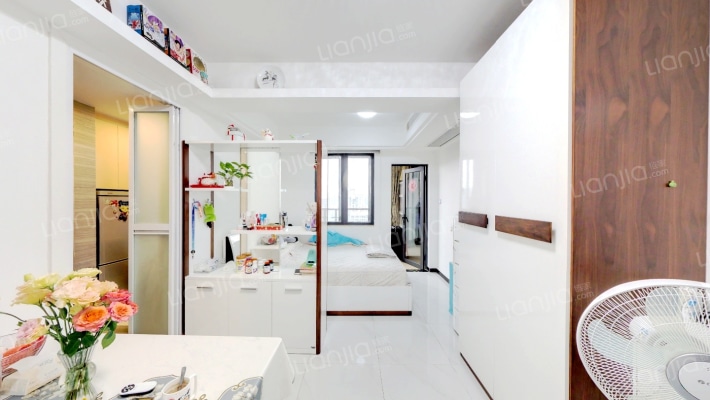 大洋江畔雅苑二手房实景图