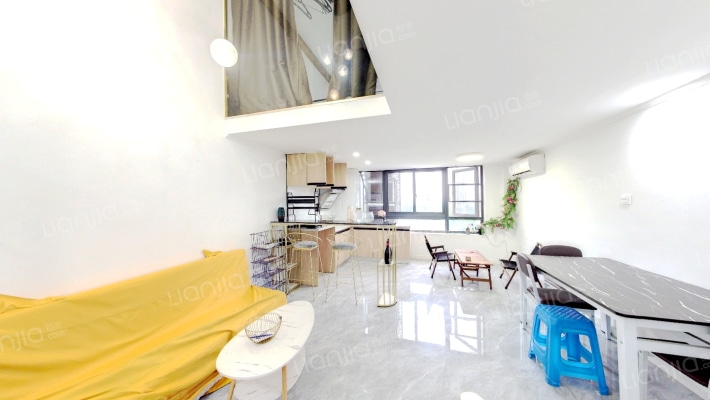 沁俪铭楼二手房实景图