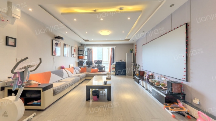 香榭丽舍二手房实景图