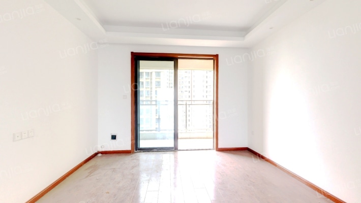 泊樾府二手房实景图