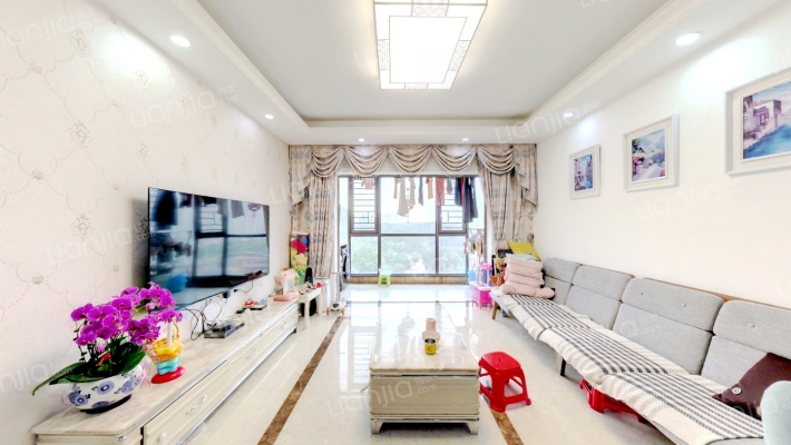 金泽华庭二手房实景图