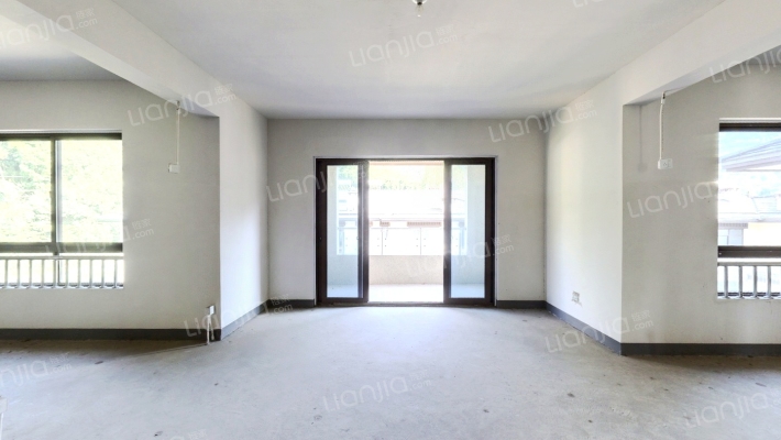 复泰雅宸华庭二手房实景图