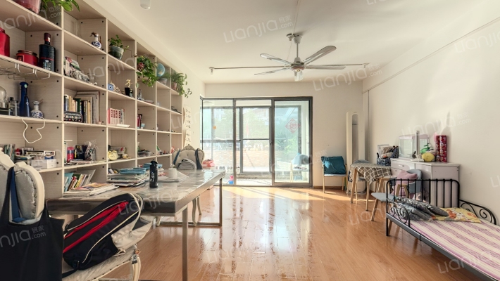 国建香榭水都二手房实景图