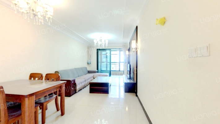 恒大绿洲四期二手房实景图