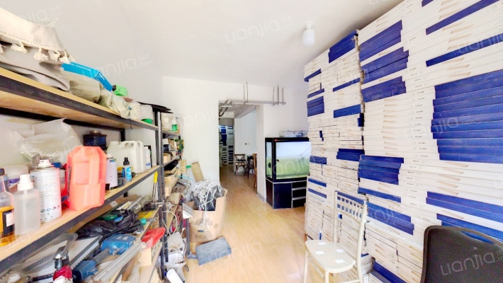 世茂红墅湾二手房实景图