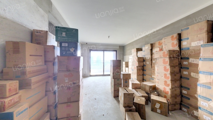 光明逸品春江二手房实景图