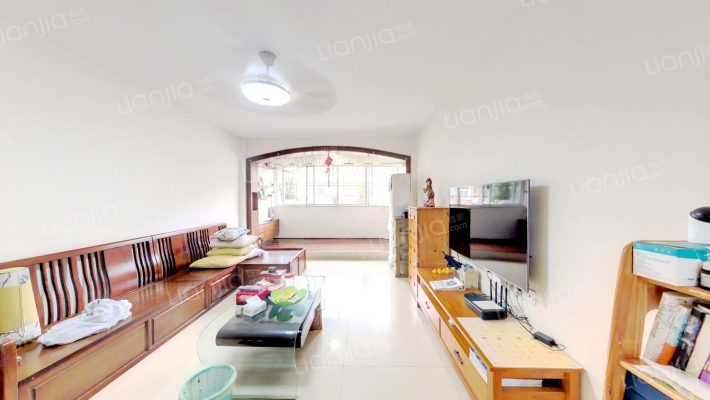 粤龙阁二手房实景图