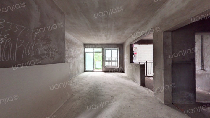 华府春城二手房实景图