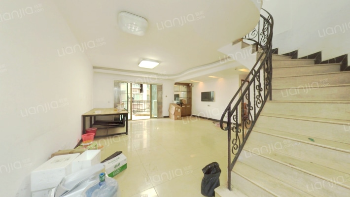 中心花苑二手房实景图