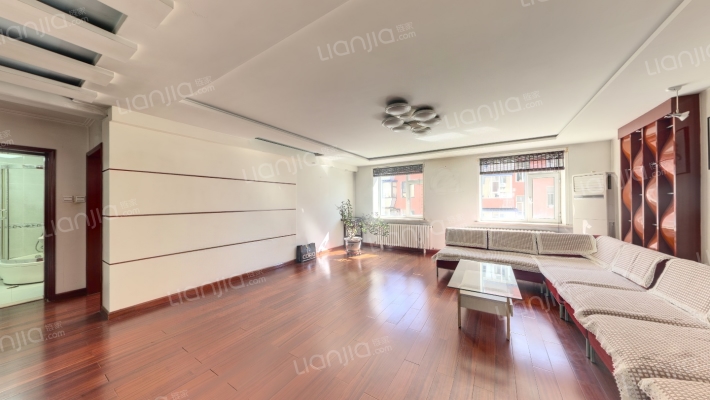 输油小区二手房实景图