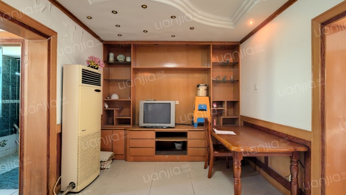 山潘四村二手房实景图