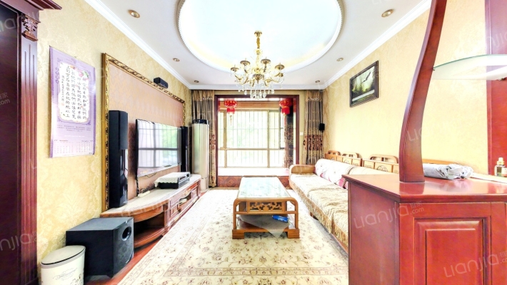 泉昇佳苑东区二手房实景图