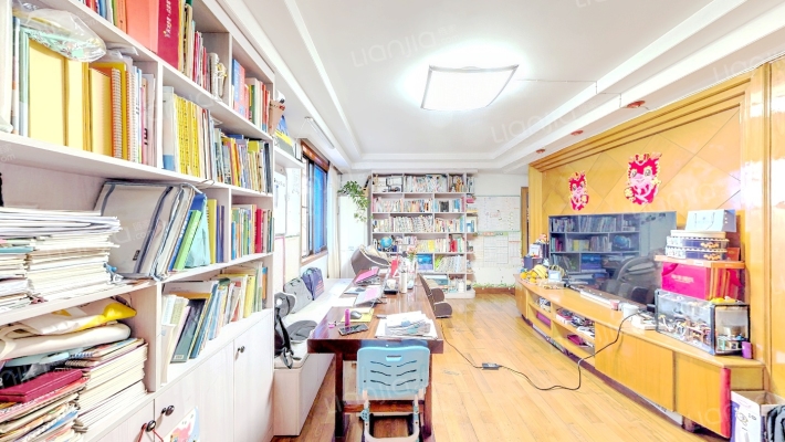 对湖新村二手房实景图