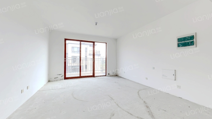 剑桥小镇二手房实景图