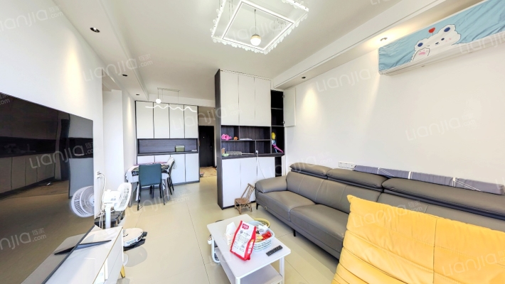 保利悦湖公馆二手房实景图