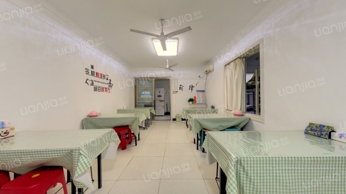 自由际二手房实景图