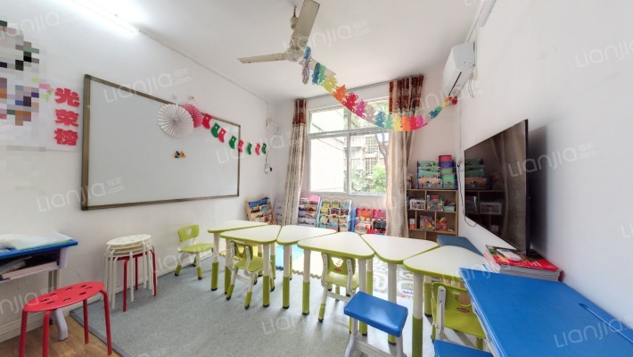 科技馆宿舍二手房实景图