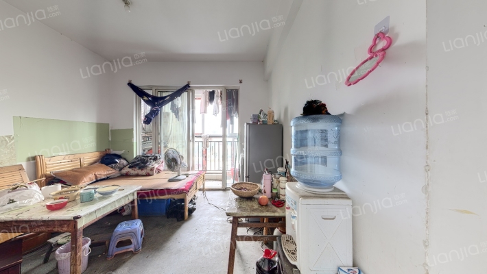 新城佳苑二手房实景图