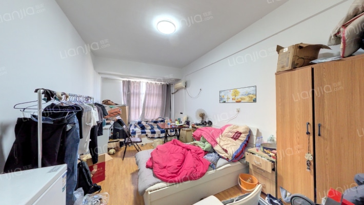 花香维也纳二手房实景图