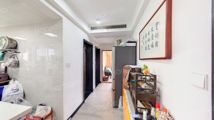 爵世名邸东湖二手房实景图