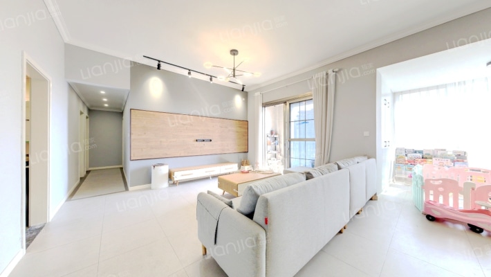 鹭湖宫六区C组团二手房实景图