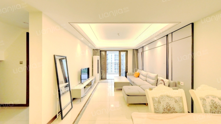 世茂璀璨天城二期二手房实景图