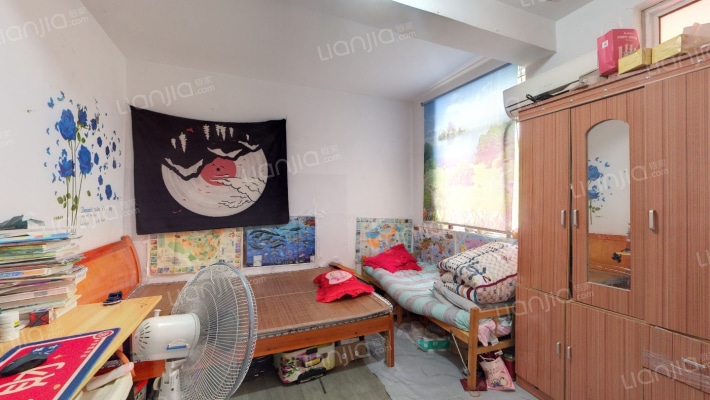 山湖苑西区二手房实景图