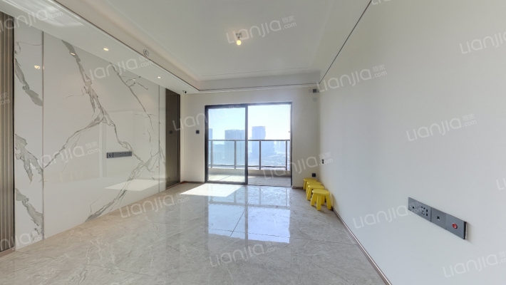 美的·华发天珀二手房实景图