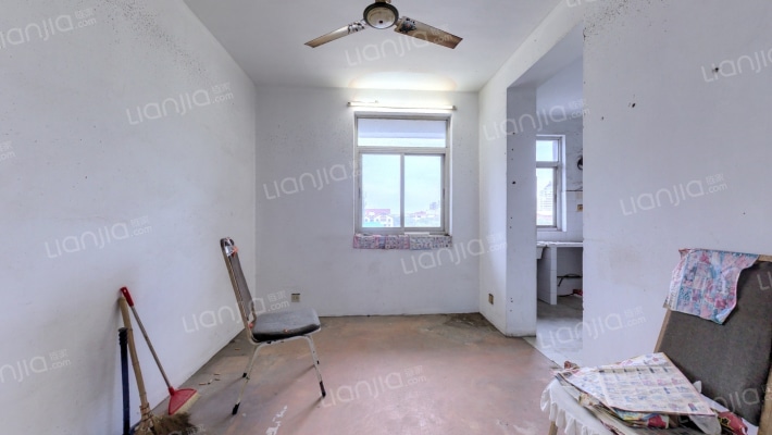 河浜公寓二手房实景图