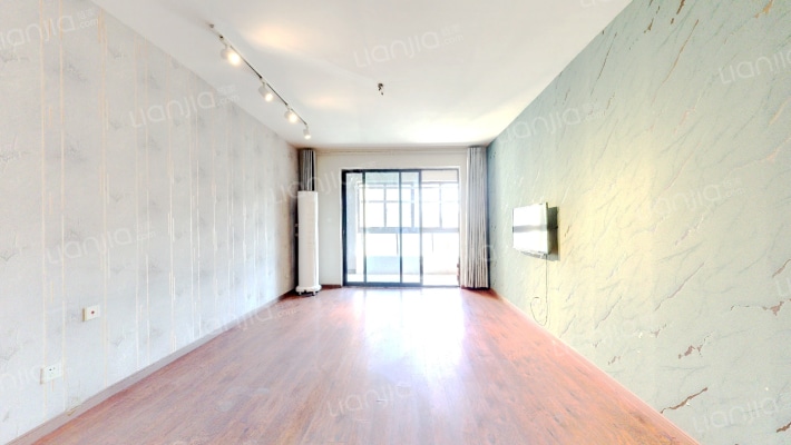 信地藏龙阁二手房实景图