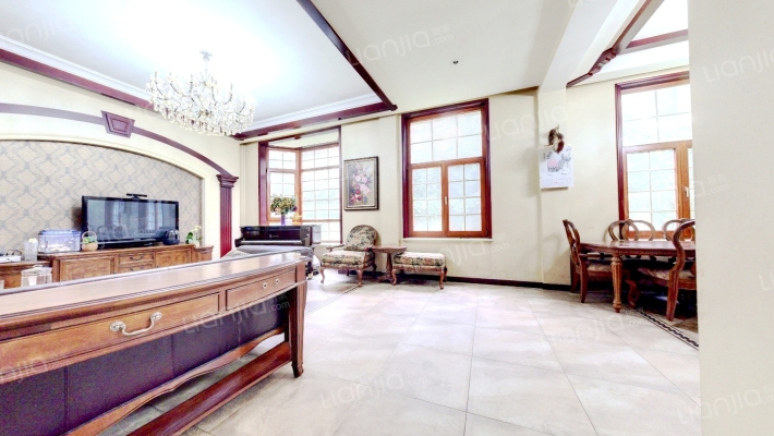 南山董事绘二手房实景图