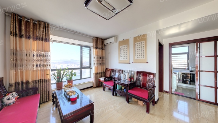 第一国际二手房实景图