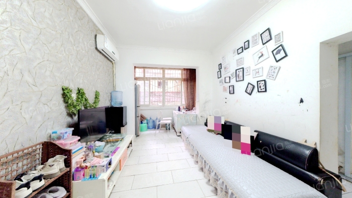 友爱村二手房实景图