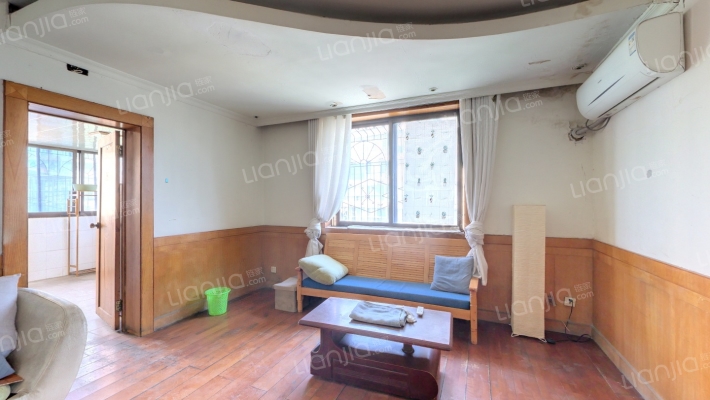 清溪东路2号二手房实景图