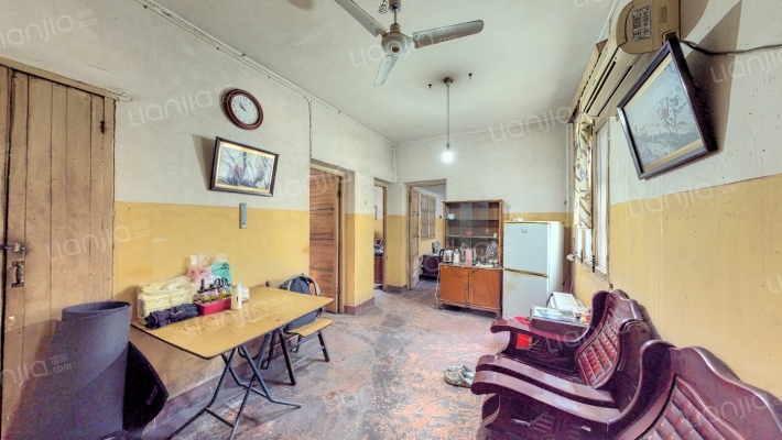 铁路八村二手房实景图