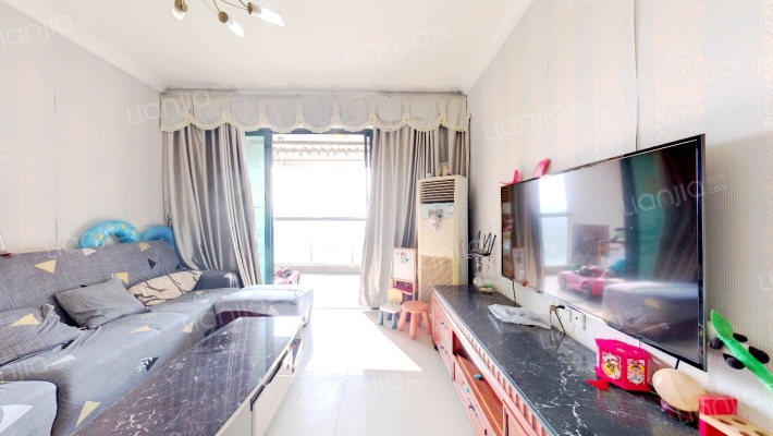 凯茵新城01区岭峰18二手房实景图