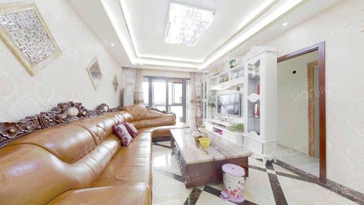 和记黄埔御峰一期二手房实景图