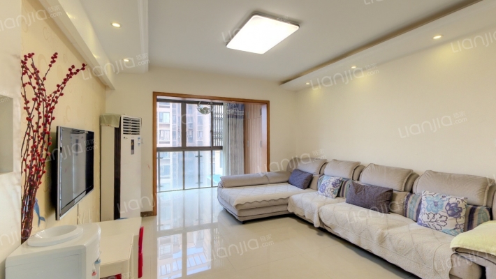 凤凰山1号二手房实景图