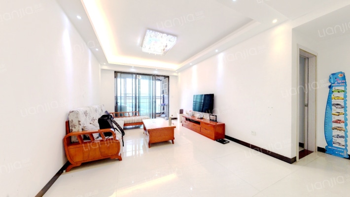 海伦堡六期二手房实景图