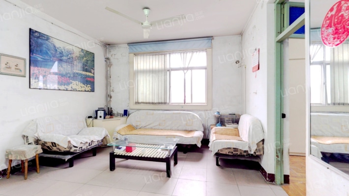 红旗路32号二手房实景图