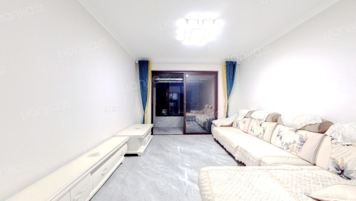 融信望湖宸院二手房实景图