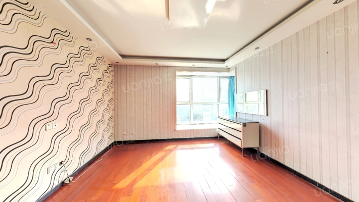 银城西堤国际第三区二手房实景图