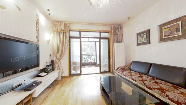 大华南湖公园世家一期二手房实景图