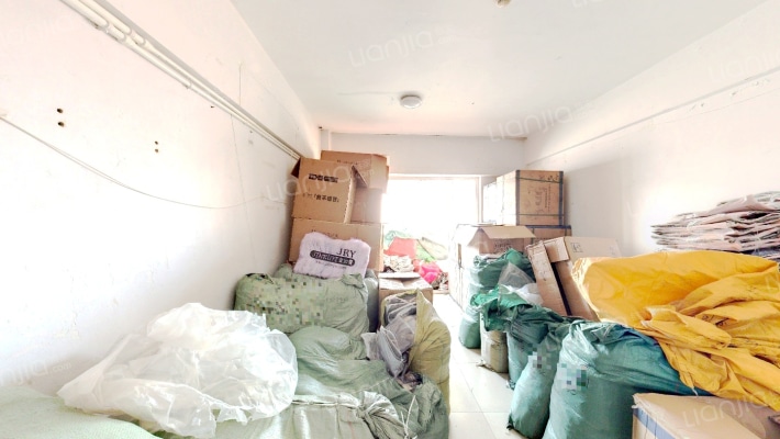 蓝钻名座二手房实景图