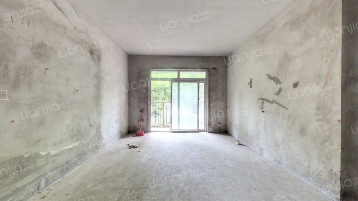 麒雅中央花园B区二手房实景图